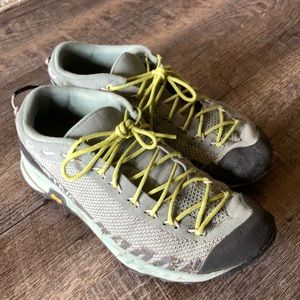 La Sportiva TX2 Approach Shoe